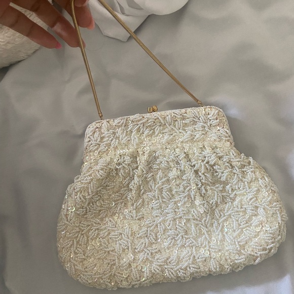 La Regale Beaded Sequin Clutch Evening Handbag Ivory iridescent - Picture 3 of 4